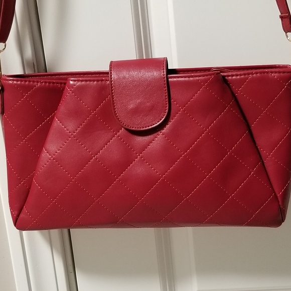 Elizabeth Lane Handbag - Picture 1 of 2